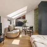 Urban Jungle - Homfi Collection Apartment Krakow